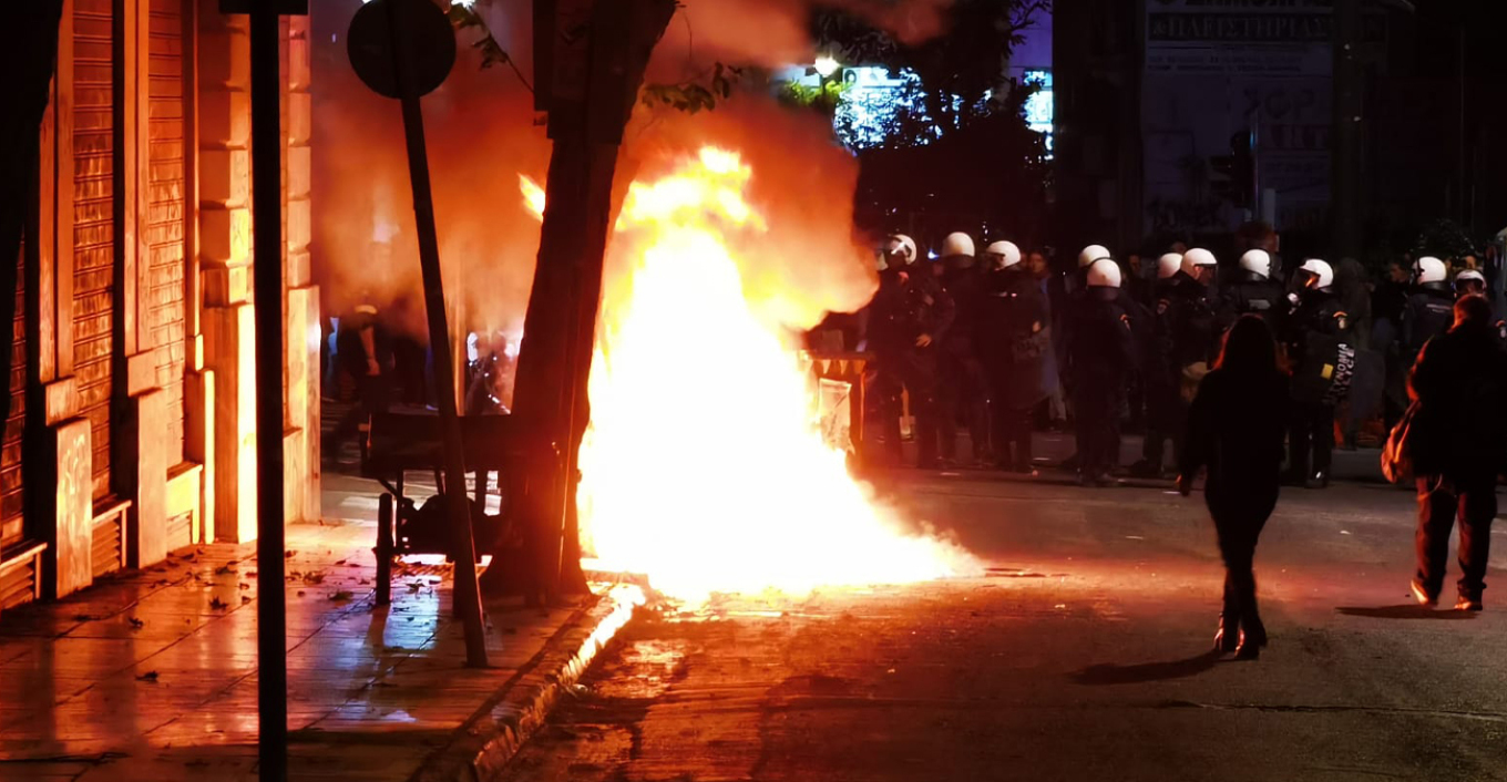  Επεισόδια σε Αθήνα και Θεσσαλονίκη μετά το πέρας της πορείας για τον Γρηγορόπουλο