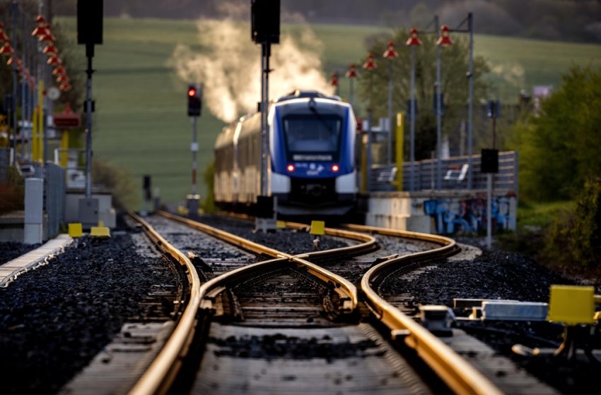  Γερμανία: Οι οδηγοί τρένων καλούνται σε τριήμερη απεργία
