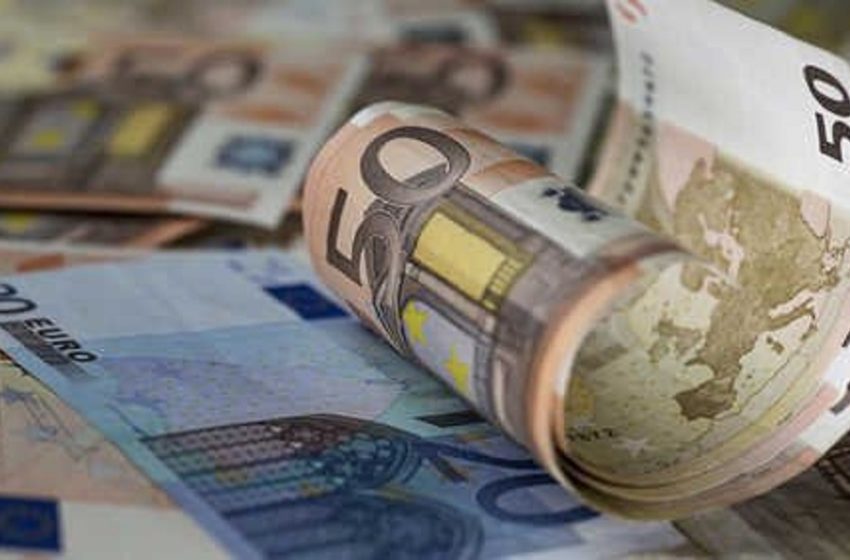  ΕΕ: Πλαφόν στα 10.000 ευρώ τίθεται για πληρωμές σε μετρητά