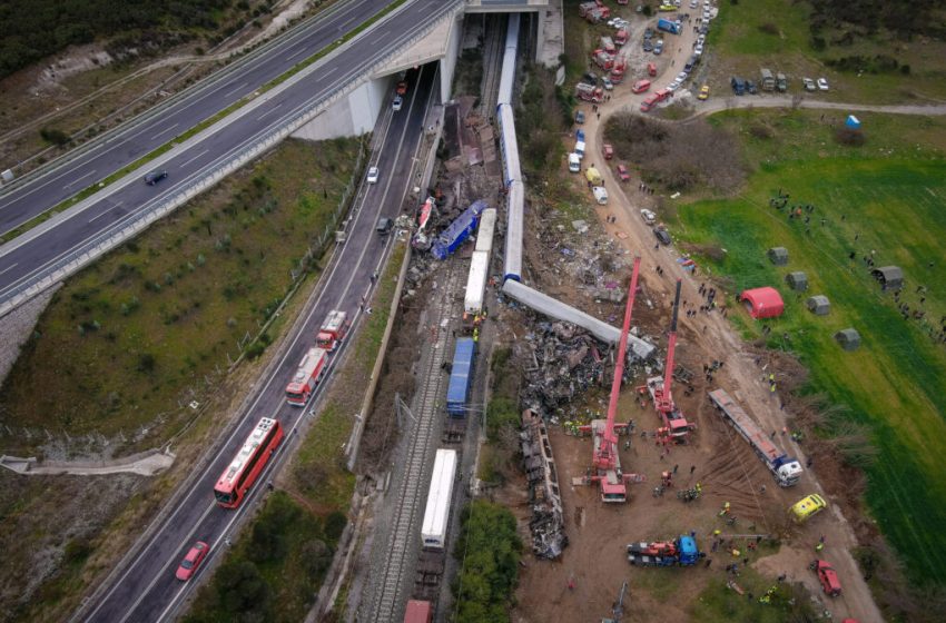  Τέμπη: Επεκτείνεται η έρευνα για τα αίτια της τραγωδίας – Εντός χρονοδιαγράμματος τα πορίσματα της Εξεταστικής