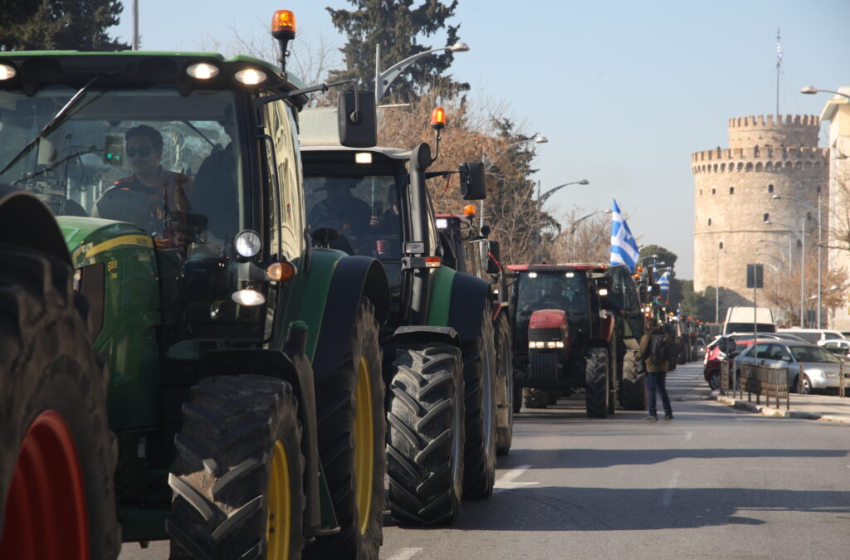  Θεσσαλονίκη: Παραμένουν τα τρακτέρ στην Agrotica- Οι πρώτες αντιδράσεις των αγροτών στα μέτρα