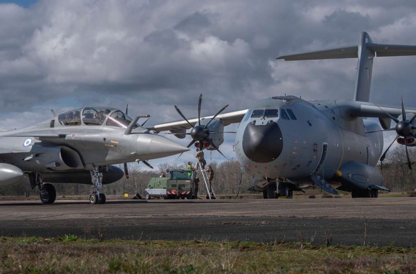  Ελληνική Αεροπορία: Τα ελληνικά Rafale στην πρώτη τους άσκηση εκτός συνόρων – Φωτογραφίες