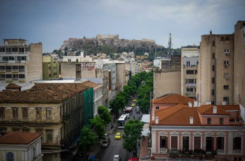  Ανοίγουν σπίτια για ενοικίαση μετά τις αλλαγές σε Golden Visa και Airbnb