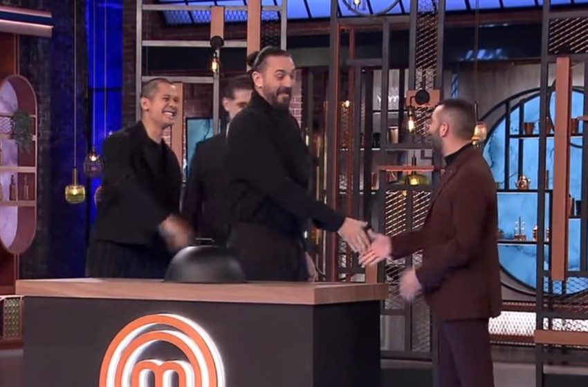  MasterChef – “Γκρέμισε” το πλατό ο Κουτσόπουλος με την ατάκα του: “Δεν ντράπηκες; Έβαλες και αερόσολα”