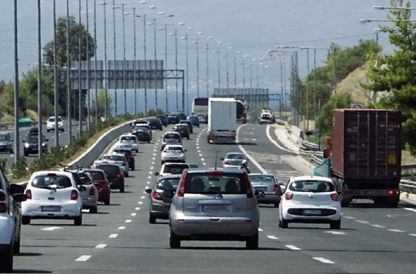  Τέλη κυκλοφορίας με τον μήνα για Πάσχα στην επαρχία με αυτοκίνητο