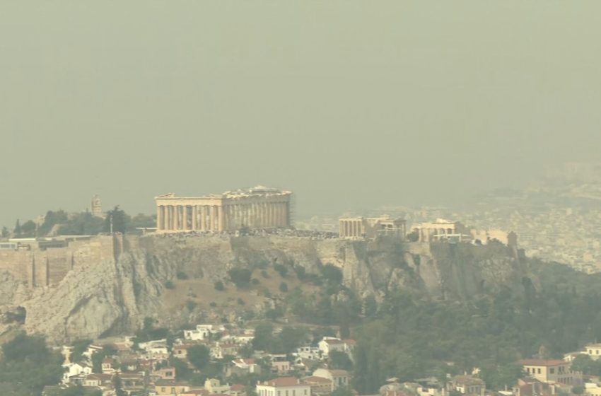  Επέστρεψε η αφρικανική σκόνη: Βαριά η ατμόσφαιρα στο λεκανοπέδιο της Αττικής – Οι οδηγίες για τις ευπαθείς ομάδες