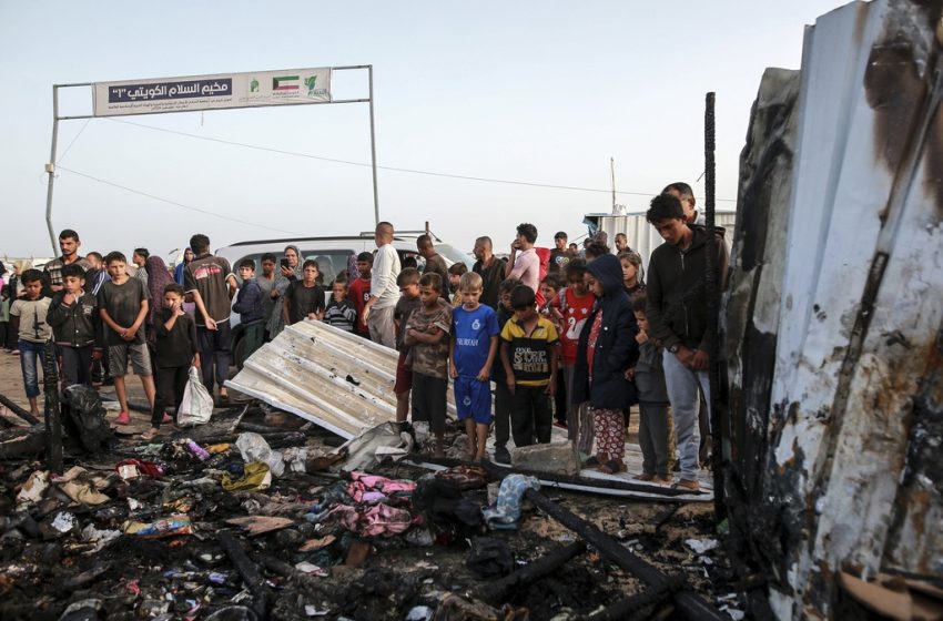  Tουλάχιστον 40 νεκροί σε ισραηλινό βομβαρδισμό στη Ράφα – Χτύπημα ακριβείας κατά της Χαμάς λέει το Ισραήλ