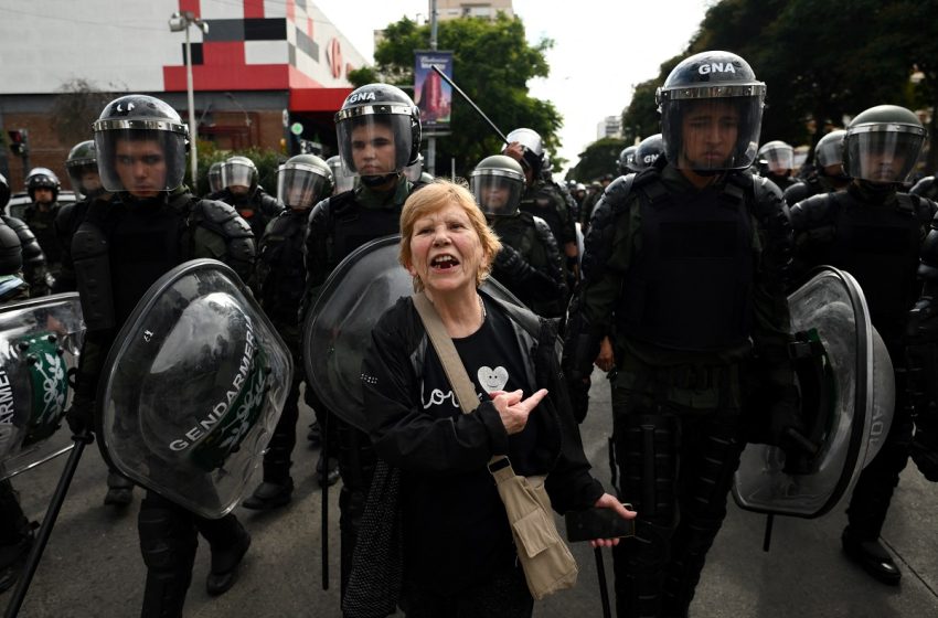  Αργεντινή: Δεύτερη γενική απεργία ενάντια στην πολιτική του προέδρου Μιλέι