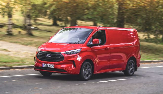  Πάρε το ετοιμοπαράδοτο Ford Transit Custom με προνομιακούς όρους- Η καλύτερη επαγγελματική πρόταση van