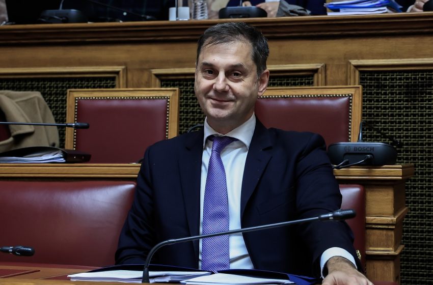  Χ. Θεοχάρης: Τάξη σε ανασφάλιστα και ακίνητα αυτοκίνητα