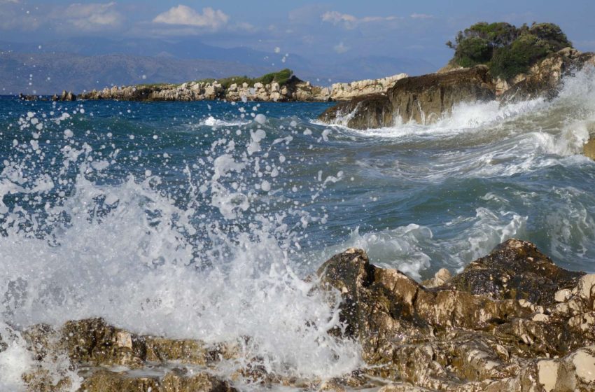  Πρόγνωση καιρού: Ισχυρό μελτέμι έως το Σάββατο, ανεβαίνει η θερμοκρασία