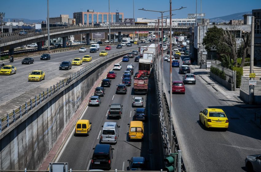  Αγίου Πνεύματος: Σε εξέλιξη η έξοδος των εκδρομέων – Αυξημένη η κίνηση στους δρόμους