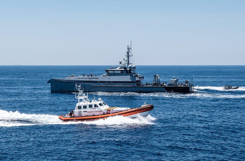  Ιταλία: Συνολικά 34 σοροί μεταναστών ανασύρθηκαν από το Λιμενικό