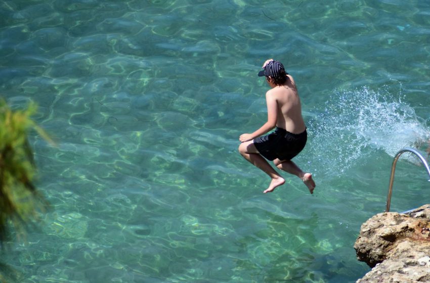  Πνιγμοί στη θάλασσα: Οι ειδικοί καλούν τους πολίτες να ακολουθούν τους κανόνες ασφαλείας