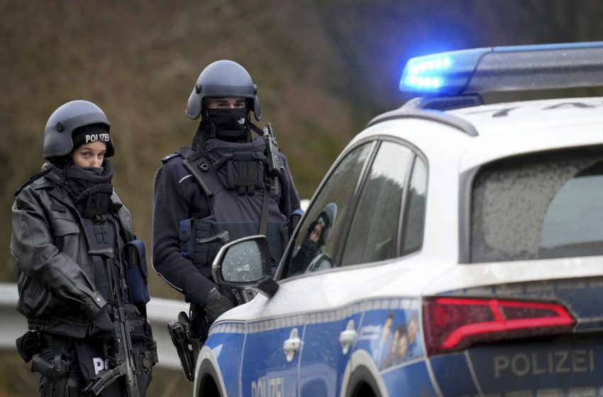  Γερμανία: Στη φυλακή 15χρονος που σχεδίαζε επίθεση στην χριστουγεννιάτικη αγορά του Λεβερκούζεν