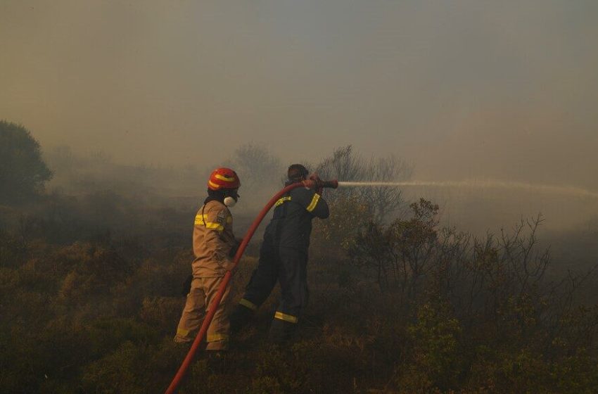  Μεσσηνία: Πυρκαγιά στην περιοχή Μεταμόρφωση – Διάσπαρτες εστίες, χωρίς μεγάλο ενεργό μέτωπο