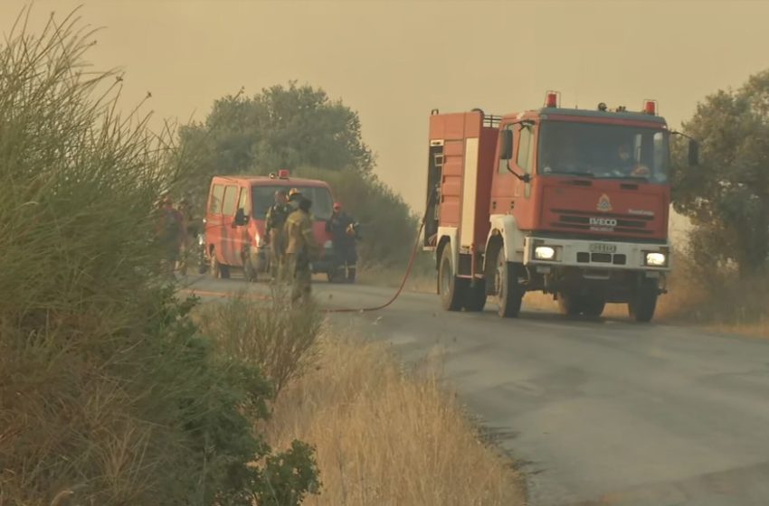  Εκτροπή της κυκλοφορίας οχημάτων λόγω της φωτιάς στο Νέο Μάζι Μεγάρων