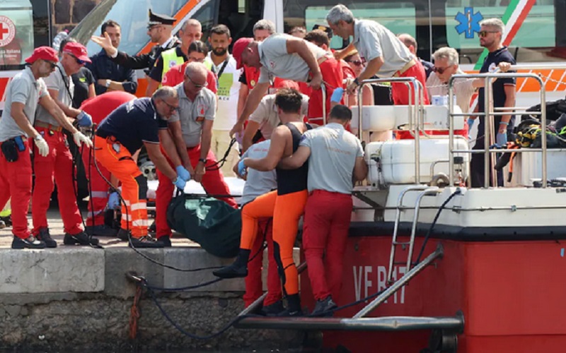  Ναυάγιο -Σικελία: Μεταξύ των 6 αγνοουμένων ο Βρετανός μεγιστάνας Μάικ Λιντς – Δύτες εντόπισαν πτώμα