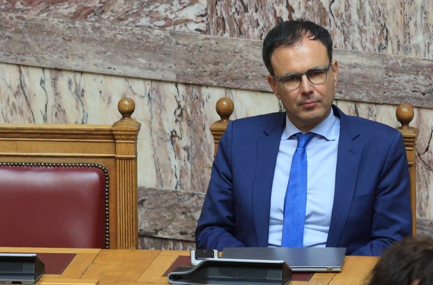  Πατέλης: Στόχος μας να γίνουν τα επιδόματα πιο δίκαια ώστε να χαμηλώσουν τη φτώχεια στη χώρα μας – Αντίστοιχη παρέμβαση και στο επίδομα ανεργίας (audio)