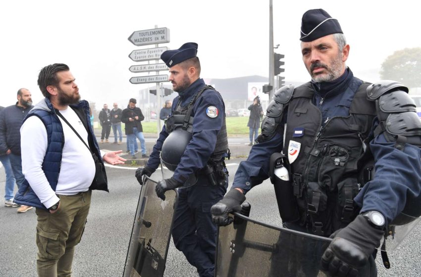  Γαλλία: Στον ποδοσφαιρικό αγώνα Γαλλίας – Ισραήλ την Πέμπτη ο Μακρόν, δρακόντεια μέτρα ασφαλείας για το φόβο ταραχών