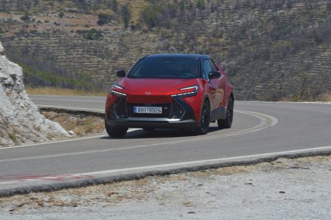 Toyota C-HR 2.0 Hybrid