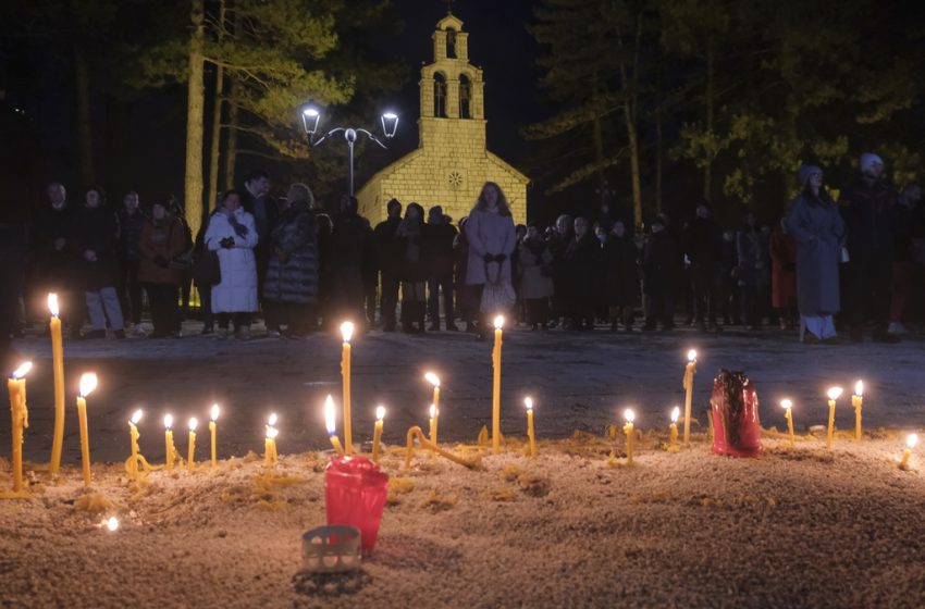  Μαυροβούνιο: Οργή και πόνος στη συγκέντρωση στη μνήμη τω νεκρών από τα πυρά ενόπλου