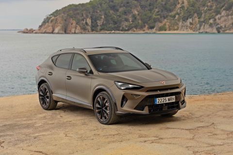 Τα plug-in υβριδικά μοντέλα της Cupra, τώρα ακόμα πιο προσιτά- Δες τις τιμές με το νέο προωθητικό πρόγραμμα