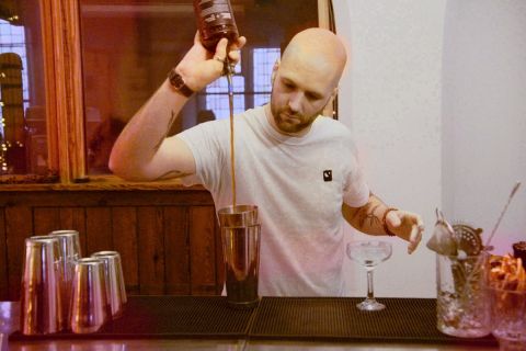 FORD_The_Bartender