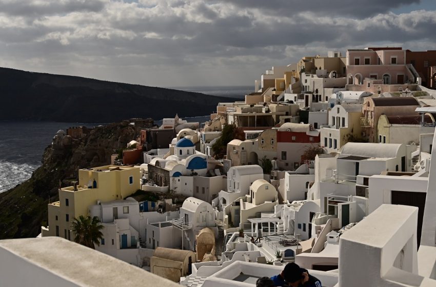  Σεισμοί στις Κυκλάδες: Είμαστε στη μέση της διαδρομής, βαίνουμε προς σταθεροποίηση, λένε οι επιστήμονες – Τα τελευταία στοιχεία