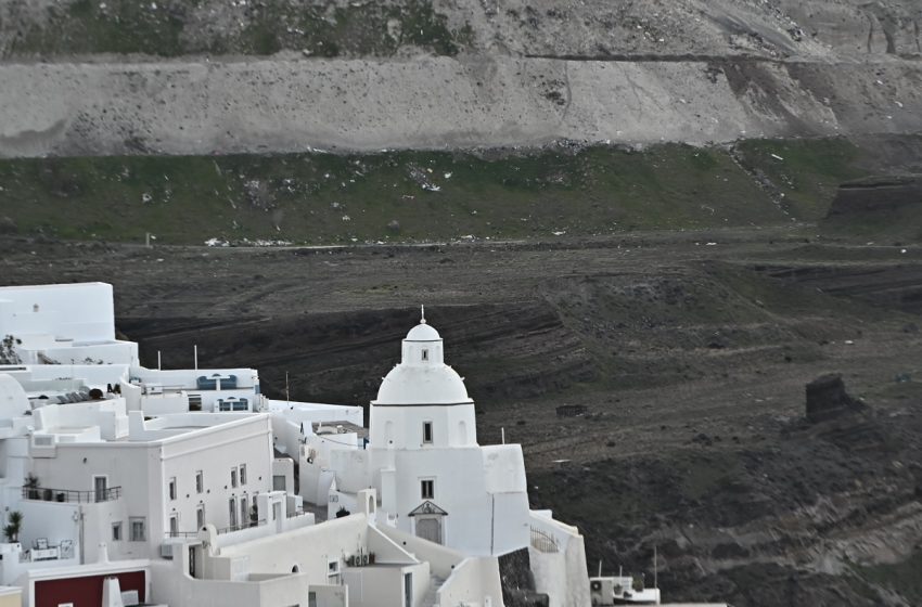  Γ. Βουγιουκαλάκης: Καμία σχέση μεταξύ της ελαφράς διέγερσης της Καμένης με την σεισμική διέγερση τώρα στην Άνυδρο – Καμία ανησυχία για το Κολούμπο (audio)