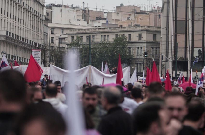  «Παραλύει» η χώρα ανήμερα της μεγάλης συγκέντρωσης για τα Τέμπη – Εκατοντάδες συγκεντρώσεις σε Ελλάδα και εξωτερικό