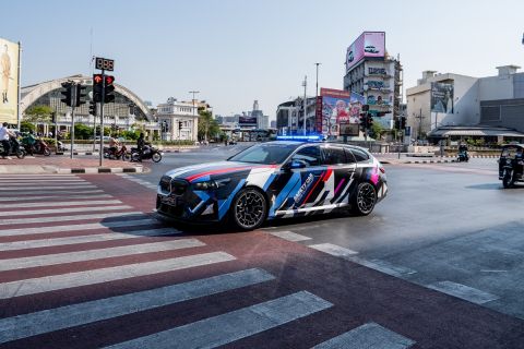 Η νέα BMW M5 Touring σε ρόλο που “της πάει”- Αρχίζει η σεζόν του MotoGP με safety car ένα ακόμα "Μ"