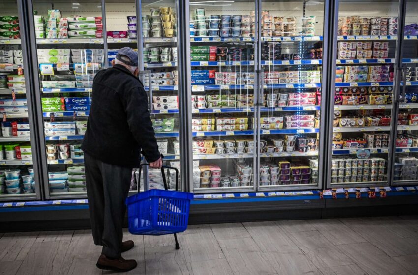  Σημάδια υποχώρησης παρουσίασε ο πληθωρισμός σε τρόφιμα και βασικά είδη διαβίωσης – Παραμένουν οι ανατιμήσεις